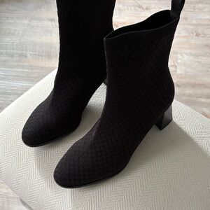 Elegant Black Women's Ankle Boots